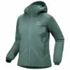 Arc'teryx Women's Atom Heavyweight Hoody - Boxcar 1 Arc'teryx Women's Atom Heavyweight Hoody - Boxcar -Brokedown Palace Shop Arcteryx AW23 WsHWAtomHoody Boxcar 01