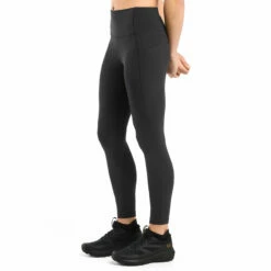 Arc'teryx Women's Essent High-Rise Leggings 26" - Black 9 Arc'teryx Women's Essent High-Rise Leggings 26" - Black -Brokedown Palace Shop Arcteryx SS23 EssentHighRise Black 03