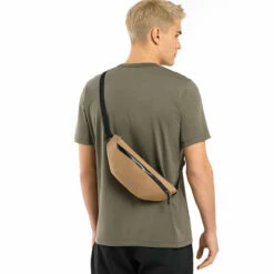 Arc'teryx Granville Crossbody Bag - Canvas -Brokedown Palace Shop Arcteryx SS23 GranvilleCrossbody Canvas 05