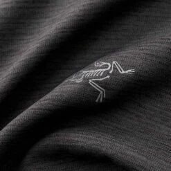 Arc'teryx Men's Cormac Crew L/S - Black Heather 11 Arc'teryx Men's Cormac Crew L/S - Black Heather -Brokedown Palace Shop Arcteryx SS23 MsCormacCrewLS BlackHeather 05