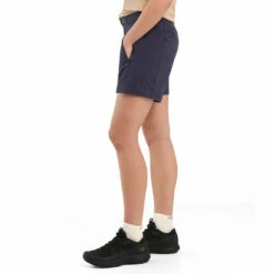 Arc'teryx Women's Gamma Shorts 6" - Black Sapphire -Brokedown Palace Shop Arcteryx SS23 WsGammaShorts6 BlackSapphire 03