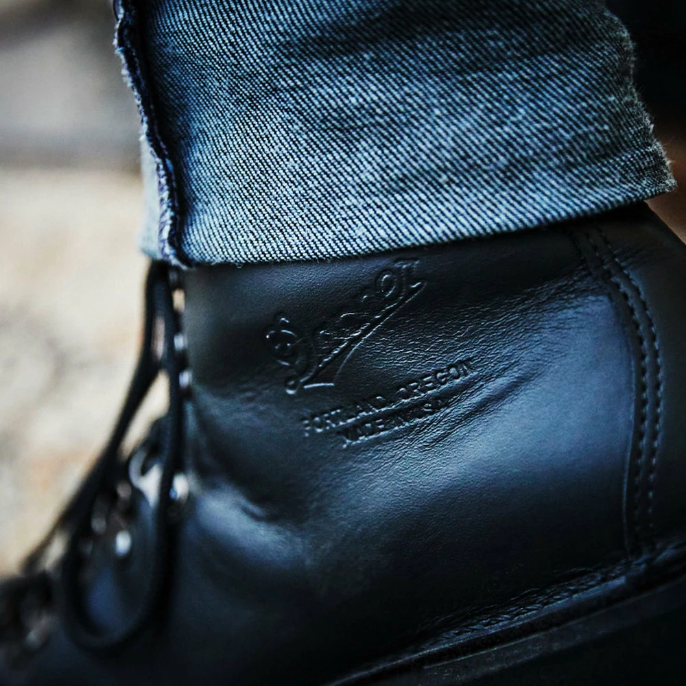 Danner Mountain Light - Black 7 Danner Mountain Light - Black - Image 5