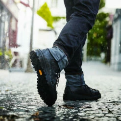 Danner Mountain Light - Black 15 Danner Mountain Light - Black -Brokedown Palace Shop Danner MountainLight Black 07