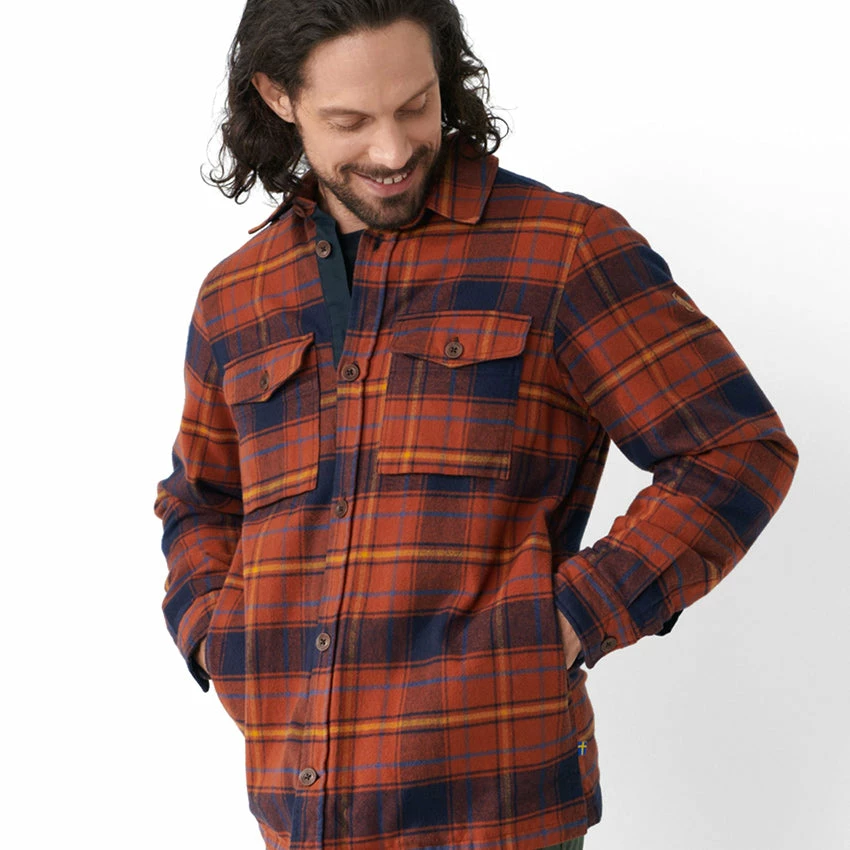 FJÄLLRÄVEN Men's Övik Lite Padded Shirt - Autumn Leaf / Dark Navy 6 FJÄLLRÄVEN Men's Övik Lite Padded Shirt - Autumn Leaf / Dark Navy - Image 4