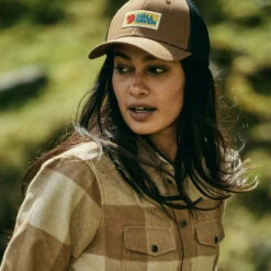 FJÄLLRÄVEN Vardag Långtradarkeps - Buckwheat Brown 9 FJÄLLRÄVEN Vardag Långtradarkeps - Buckwheat Brown -Brokedown Palace Shop Fjallraven AW23 LangtradarkepsCap BuckwheatBrown 03