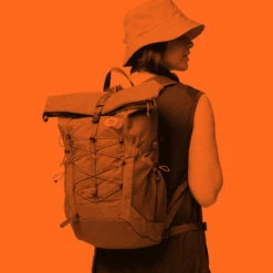 FJÄLLRÄVEN Abisko Hike Foldsack - Iron Grey -Brokedown Palace Shop Fjallraven SS23 AbiskoHikeFoldsack Navy 04 ef9a4afb d2ba 4c9a a0b2 e421232980f7