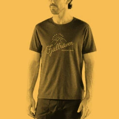 FJÄLLRÄVEN Men's Sunrise T-Shirt - Laurel Green 10 FJÄLLRÄVEN Men's Sunrise T-Shirt - Laurel Green -Brokedown Palace Shop Fjallraven SS23 MsSunriseTee LaurelGreen 04