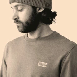 FJÄLLRÄVEN Men's Vardag Sweater - Black -Brokedown Palace Shop Fjallraven SS23 MsVardagSweater Black 05