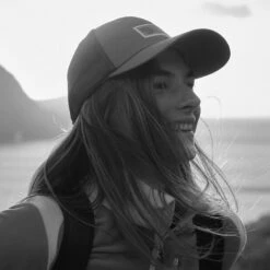 FJÄLLRÄVEN Vardag Långtradarkeps - Green -Brokedown Palace Shop Fjallraven VardagCap Black 04 3fd83ba9 329f 4bd8 bcfe 1f1633909a9e