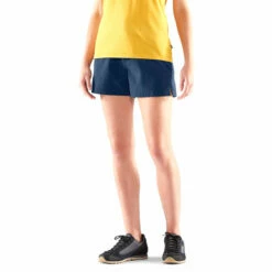 FJÄLLRÄVEN Women's High Coast Lite Shorts - Navy 9 FJÄLLRÄVEN Women's High Coast Lite Shorts - Navy -Brokedown Palace Shop Fjallraven WsHighCoastLiteShorts Navy 03