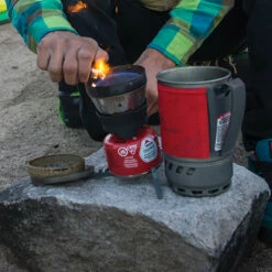 MSR WindBurner 1.0L Personal Stove System - Black -Brokedown Palace Shop MSR WindBurner 07 200fb660 1591 4a1b 87ee 19d65e717e59