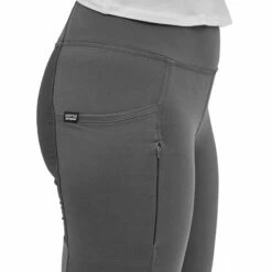 Patagonia Women's Pack Out Hike Tights - Black 10 Patagonia Women's Pack Out Hike Tights - Black -Brokedown Palace Shop PAtagonia PackOutHikingTights Black 04
