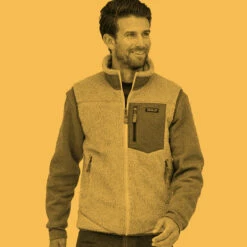 Patagonia Men's Classic Retro-X Vest - Pitch Blue -Brokedown Palace Shop Patagonia AW22 MsRetroXVest NaturalRed 04 61563b35 d52e 4bef 86b9 9247845f6fb1