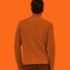 Patagonia Men's R1 Air Crew - Basin Green -Brokedown Palace Shop Patagonia AW22 R1FleeceCrew SequoiaRed 04 92733de9 12ba 4e73 9503 f3bc3f44fc6c