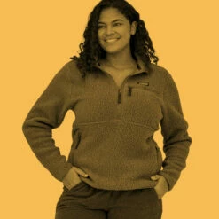 Patagonia Women's Retro Pile Marsupial Pullover - New Navy -Brokedown Palace Shop Patagonia AW22 WsMarsupialPullover Natural 05 e7cf5bde 3f2e 4c59 bcb1 e4d3204ab56c