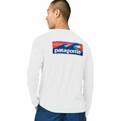 Patagonia Men's L/S Capilene Cool Daily Graphic Shirt - Waters - Boardshort Logo: White 7 Patagonia Men's L/S Capilene Cool Daily Graphic Shirt - Waters - Boardshort Logo: White -Brokedown Palace Shop Patagonia AW23 MsLSCapCoolDailyGraphic BOLW 03