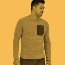 Patagonia Men's R1 Air Crew - Salt Grey 10 Patagonia Men's R1 Air Crew - Salt Grey -Brokedown Palace Shop Patagonia SS23 MsR1AirCrew SGRY 04