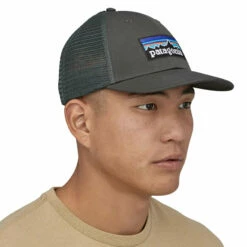 Patagonia P-6 Logo LoPro Trucker Hat - Forge Grey 11 Patagonia P-6 Logo LoPro Trucker Hat - Forge Grey -Brokedown Palace Shop Patagonia SS23 P6Trucker ForgeGrey 04