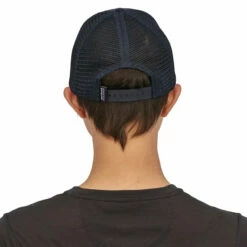 Patagonia P-6 Logo LoPro Trucker Hat - Navy Blue 10 Patagonia P-6 Logo LoPro Trucker Hat - Navy Blue -Brokedown Palace Shop Patagonia SS23 P6Trucker Navy 02