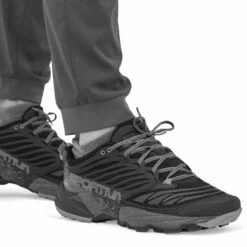 Patagonia Men's Terrebonne Joggers - Black 11 Patagonia Men's Terrebonne Joggers - Black -Brokedown Palace Shop Patagonia TerrebonneJoggers Black 05