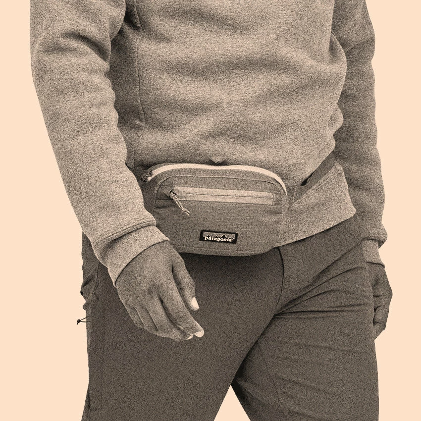 Patagonia Ultralight Black Hole Mini Hip Pack - Steam Blue 7 Patagonia Ultralight Black Hole Mini Hip Pack - Steam Blue - Image 5