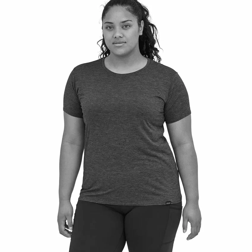 Patagonia Women's Capilene Cool Daily Shirt - Light Sedge Green X-Dye 4 Patagonia Women's Capilene Cool Daily Shirt - Light Sedge Green X-Dye - Image 2