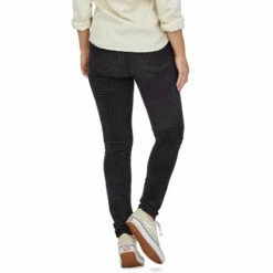 Patagonia Women's Organic Cotton Everyday Cords - Smolder Blue -Brokedown Palace Shop Patagonia WsEveryDayCords SmolderBlue 05