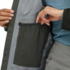 Patagonia Women's Triolet Jacket - Black 15 Patagonia Women's Triolet Jacket - Black -Brokedown Palace Shop Patagonia WsTrioletJacket Black 06