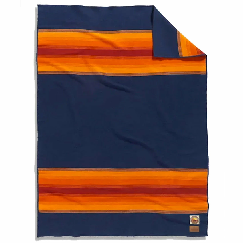 Pendleton National Park Throw W/ Carrier - Grand Canyon Navy 4 Pendleton National Park Throw W/ Carrier - Grand Canyon Navy - Image 2
