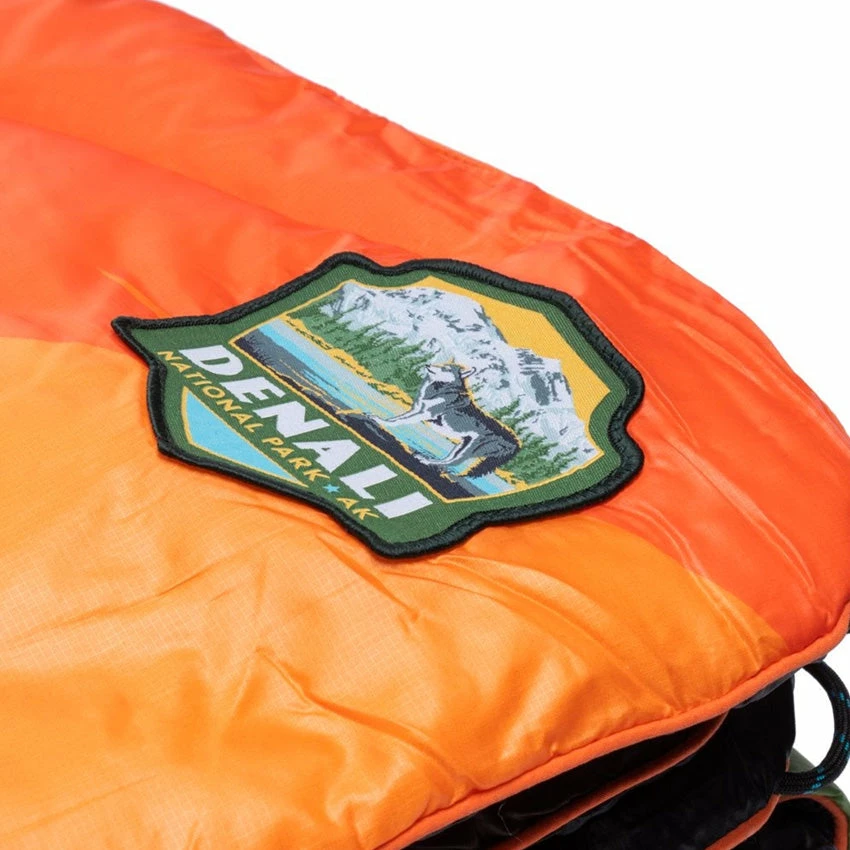 Rumpl Original Puffy Blanket - Denali National Park 4 Rumpl Original Puffy Blanket - Denali National Park - Image 2