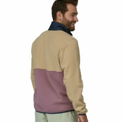 Patagonia Men's Microdini 1/2 Zip Pullover - Evening Mauve 11 Patagonia Men's Microdini 1/2 Zip Pullover - Evening Mauve -Brokedown Palace Shop SS23 Patagonia MensMicrodiniPulove EVMA 05