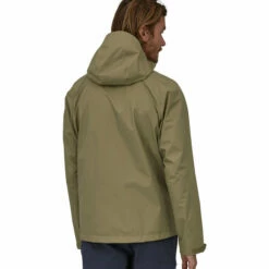 Patagonia Men's Torrentshell 3L Jacket - Sage Khaki -Brokedown Palace Shop SS23 Patagonia MsTorrentshellJacket SKA 05