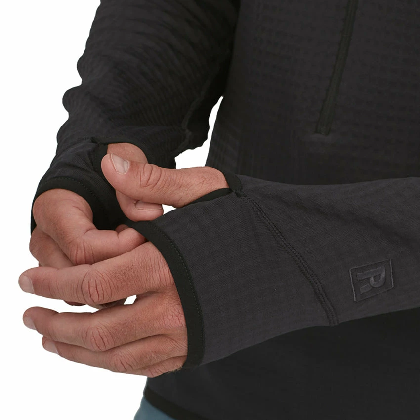 Patagonia Men's R1 Pullover Hoody - Black 6 Patagonia Men's R1 Pullover Hoody - Black - Image 4