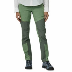 Patagonia Women's Altvia Alpine Pants - Reg - Sedge Green 10 Patagonia Women's Altvia Alpine Pants - Reg - Sedge Green -Brokedown Palace Shop SS23 Patagonia WsAltviaAlpinePants SEGN 04